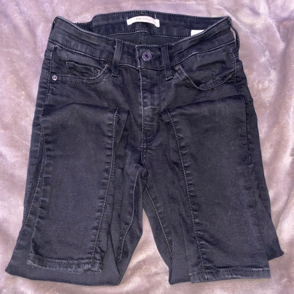 Women’s 711 Levi’s